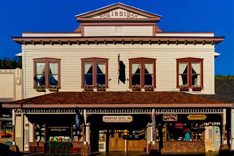 Now open MARIPOSA INN.